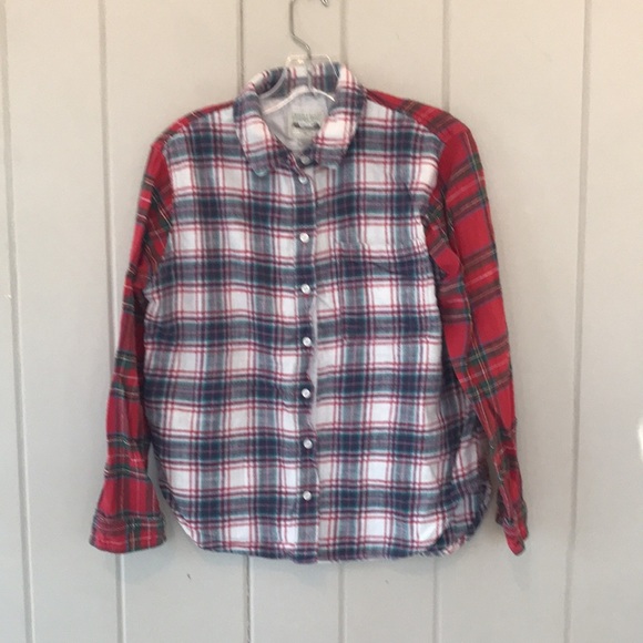 American Eagle Plaid Flannel Button Down Shirt - Picture 1 of 7